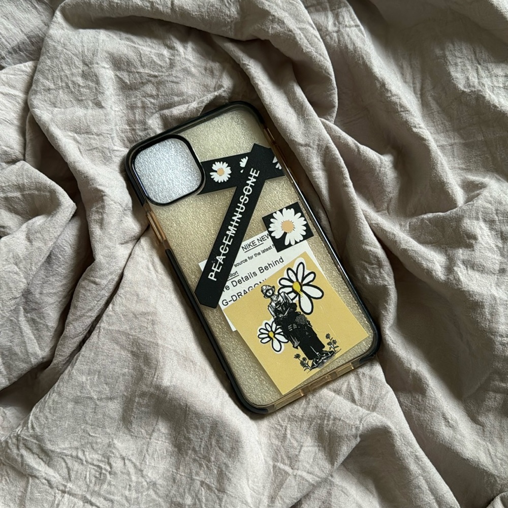 Iphone 11 pro max phone case